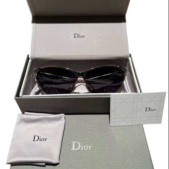 Christian Dior New Motard Cat-Eye Sunglasses - Picture 11 of 15